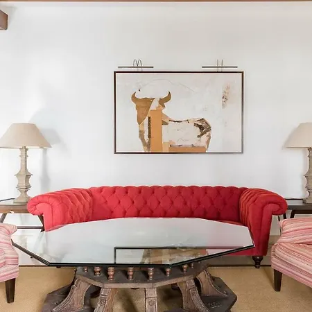 4mill Euro 700m2 Newly Renovated Mansion With Huge Garden And Large Heated Pool