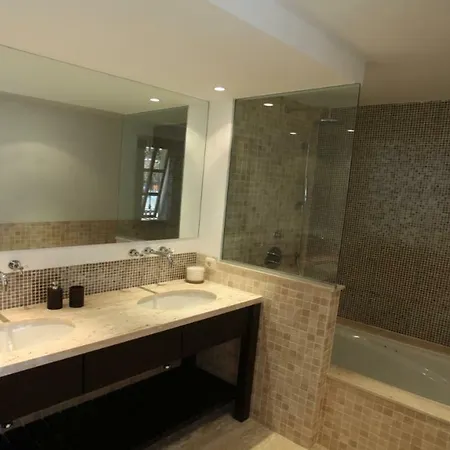 4mill Euro 700m2 Newly Renovated Mansion With Huge Garden And Large Heated Pool Villa