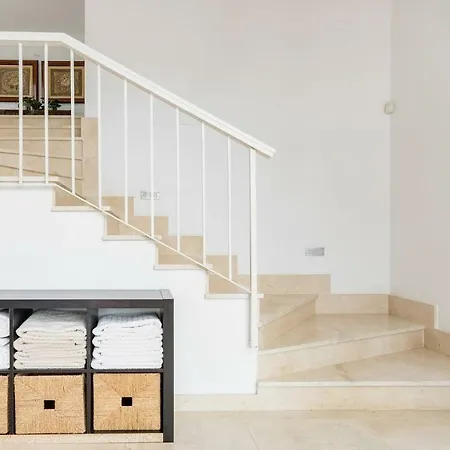 4mill Euro 700m2 Newly Renovated Mansion With Huge Garden And Large Heated Pool Benalmadena